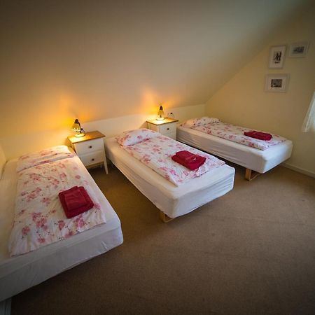 Guesthouse Gamla Isafjordur Bagian luar foto