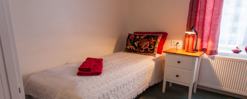 Guesthouse Gamla Isafjordur Bagian luar foto